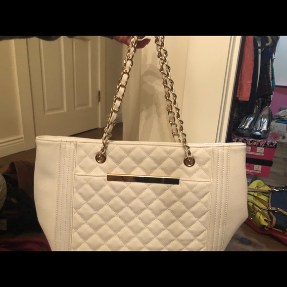 White bag - Picture 2 of 2